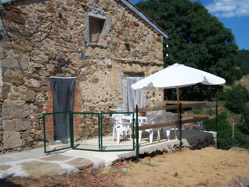 Gite Chez Coste Gilles Saint-Privat-du-Dragon Стая снимка
