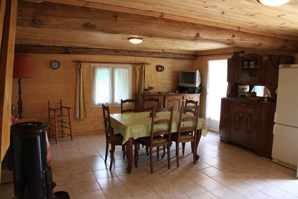 Gite Chez Coste Gilles Saint-Privat-du-Dragon Стая снимка